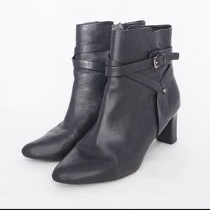 Ralph Lauren Black Leather NADIA Heeled Boots, Size 7